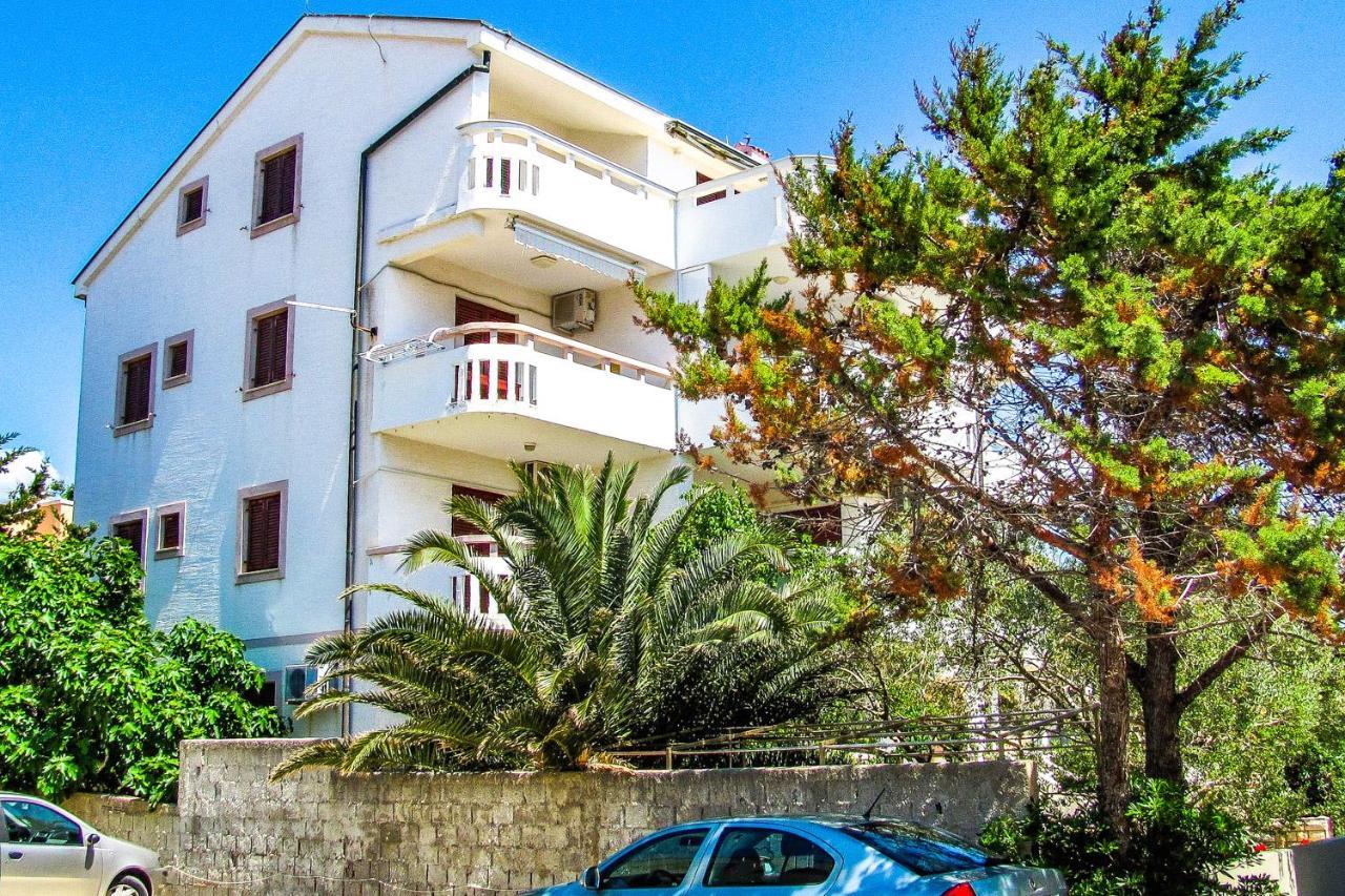 Apartments Hope Novalja Exterior foto